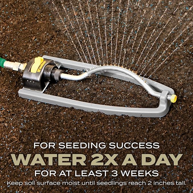 Scotts Turf Builder Grass Seed Southern Gold Mix for Tall Fescue Lawns with Fertilizer and Soil Improver, 5.6 lbs.