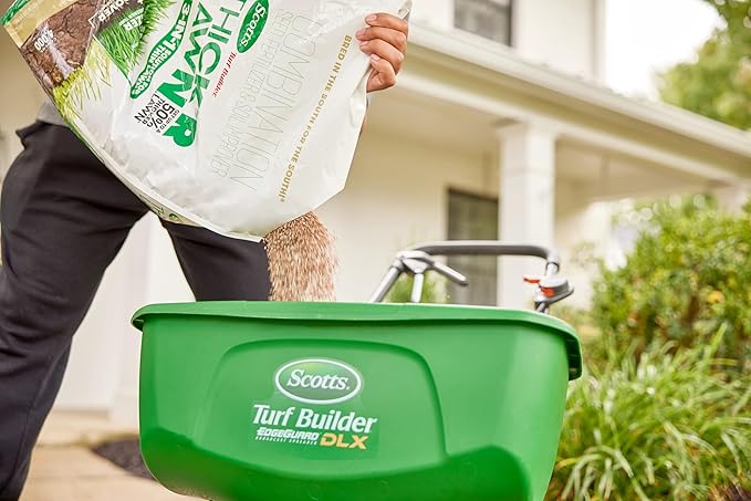 Scotts Turf Builder Thick'R Lawn Southern Gold Blend for Tall Fescue Lawns, Grass Seed, Fertilizer, and Soil Improver, 40 lb.