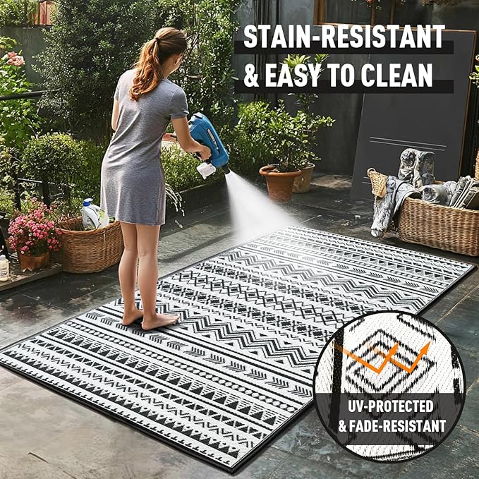 WILDROOTS 5x8 Feet Black and White Plastic Outdoor Rug, Stain Resistant Waterproof Reversible Outdoor Patio Rug, Fade Resistant Camping Rug